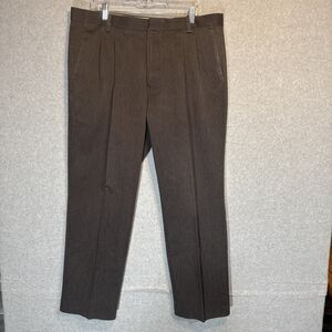 Dockers Classic Fit Khaki Pants Mens 38x32 D3 Pleated Gray‎